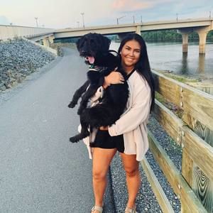 Meet your Posher, Rachel